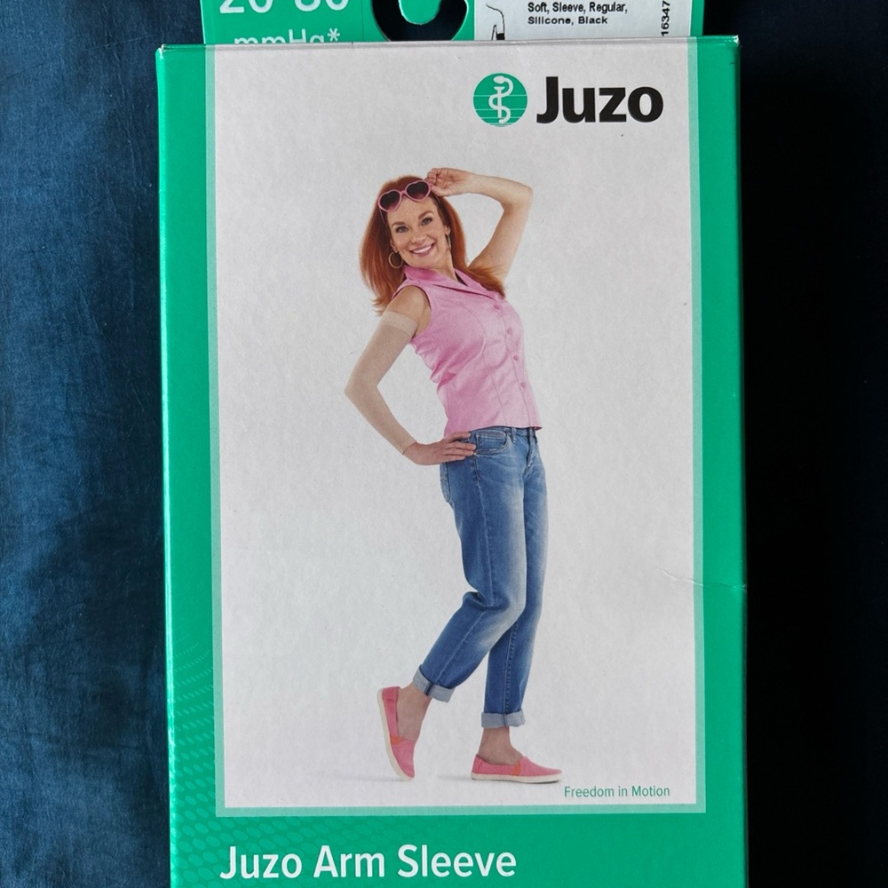 JUZO 20-30 mmHg compression arm sleeve, black size 1 regular with silicone NEW
